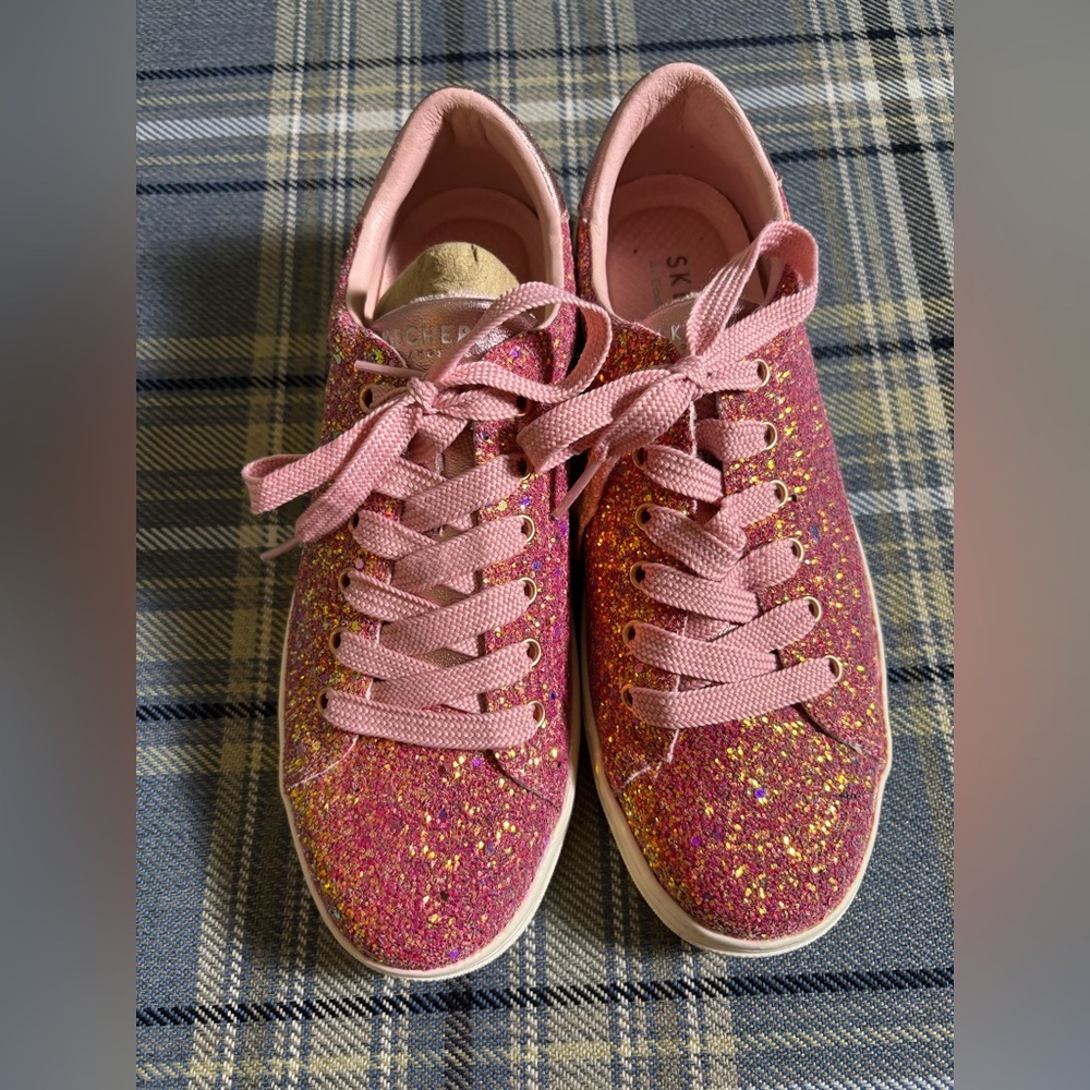 Skechers Women’s Air-Cooled Pink Glitter Tie Shoes 7.5 NWOB